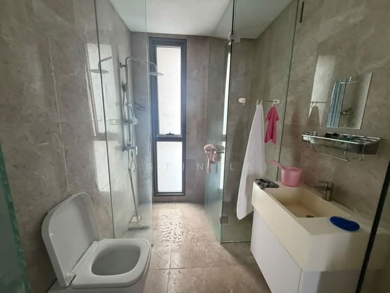 Kondominium untuk Disewa di The Fennel - Justin Lai - Bathroom - PropertyGuru.com.my