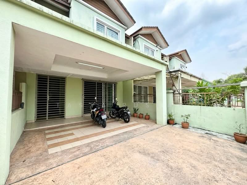 Rumah Teres 2-Tingkat untuk Dijual di Taman Puchong Prima (Puchong) - Tasya Ruslan - PropertyGuru.com.my