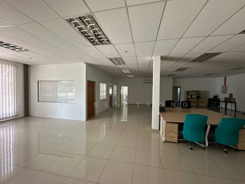 Detached Factory for Rent in Bukit Sentosa (Rawang) - Jentsen Thong - Interior - PropertyGuru.com.my