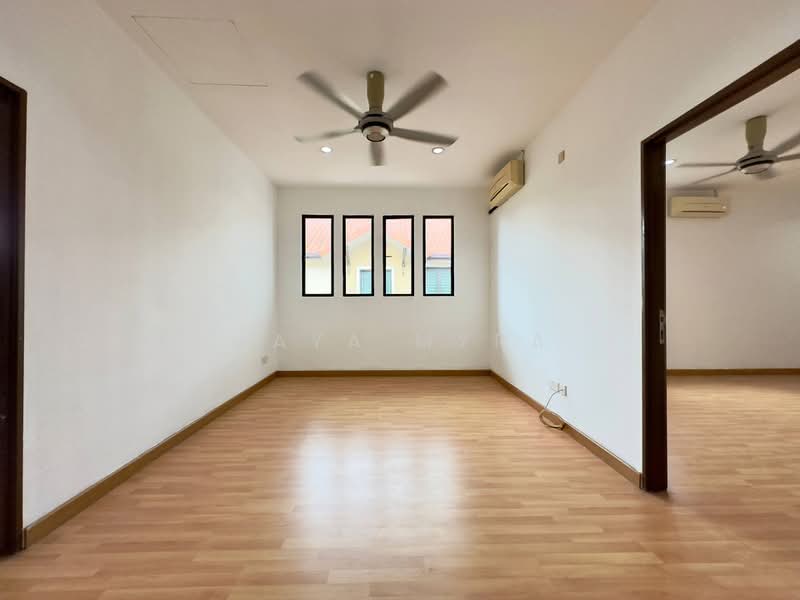 Bungalow House untuk Dijual di Taman Aman Perdana (Kapar) - Maya Myra - Living Room - PropertyGuru.com.my