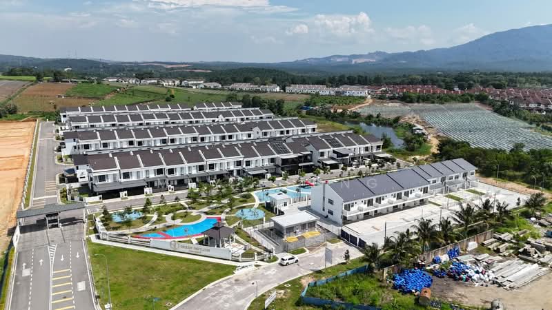 Rumah Teres untuk Dijual di Johor Bahru (Johor) - May Chong - Exterior - PropertyGuru.com.my