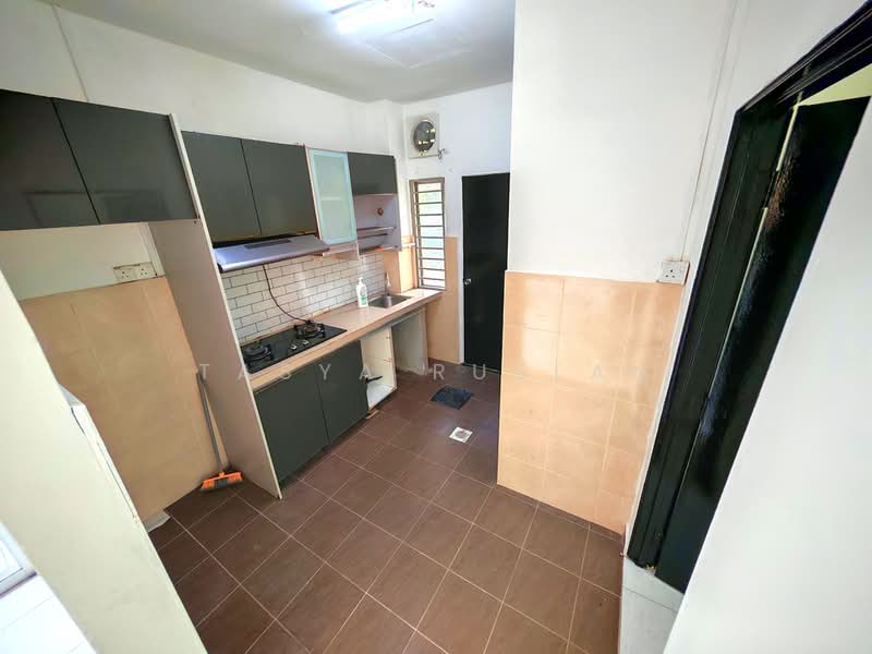 Semi-Detached House for Sale in Taman Sri Tanjung (Semenyih) - Tasya Ruslan - PropertyGuru.com.my