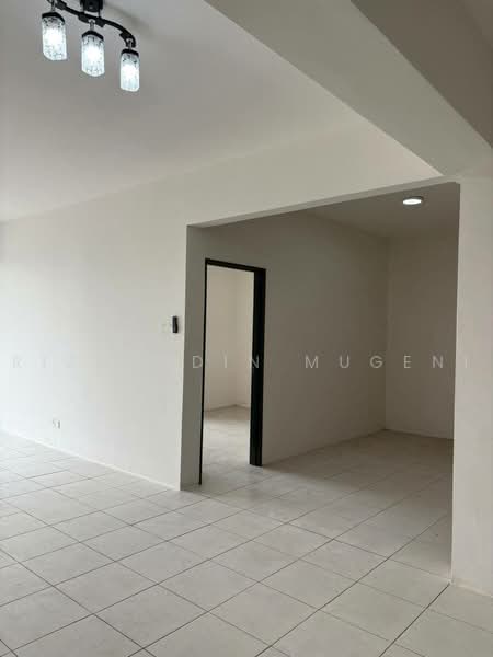 Kondominium untuk Dijual di Hijauan Heights - Rizamudin Mugeni - Interior - PropertyGuru.com.my