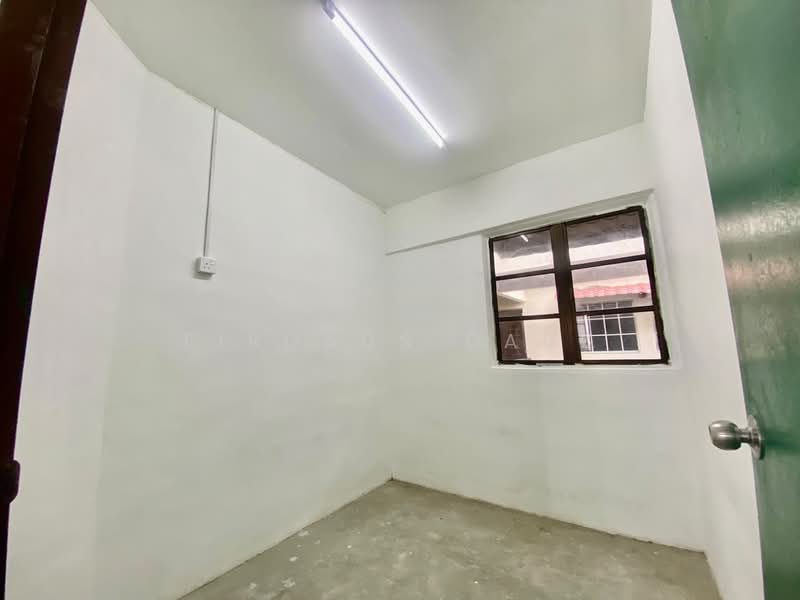 Rumah Flat untuk Dijual di Taman Sri Lembayung - Firdaus Dauz - PropertyGuru.com.my