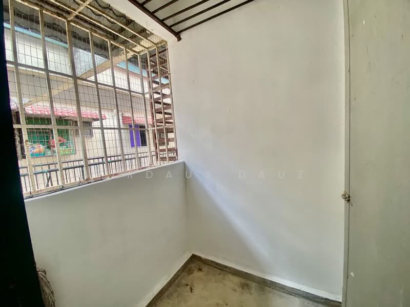 Rumah Flat untuk Dijual di Taman Sri Lembayung - Firdaus Dauz - PropertyGuru.com.my