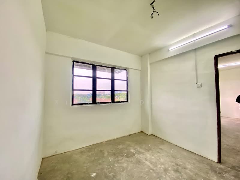 Rumah Flat untuk Dijual di Taman Sri Lembayung - Firdaus Dauz - PropertyGuru.com.my