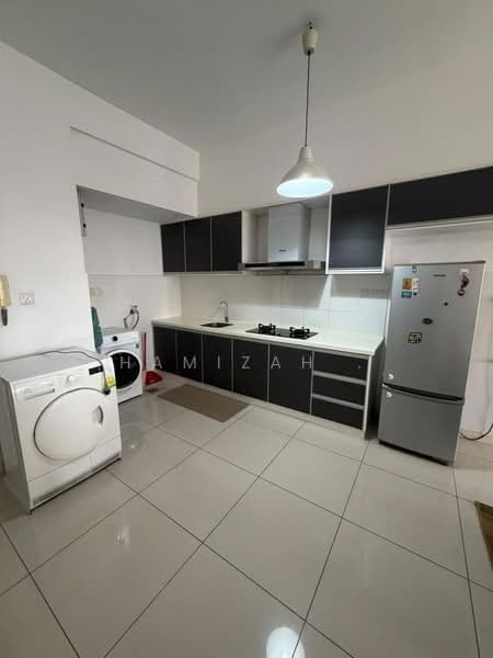 Kediaman Servis untuk Disewa di Renai Jelutong - Hamizah . - Kitchen - PropertyGuru.com.my