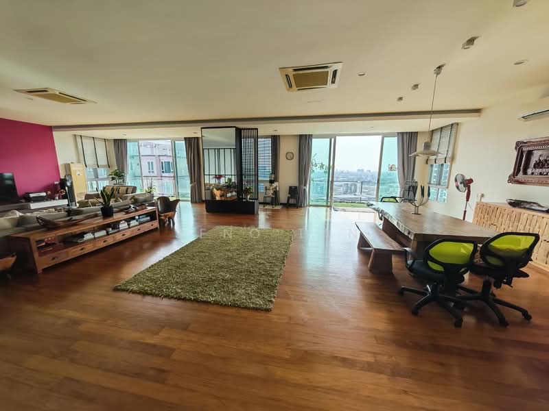 Kondominium untuk Disewa di D' Jewel - Jeno Tan - Living Room - PropertyGuru.com.my
