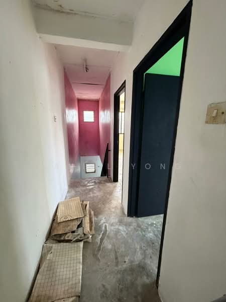 2-storey Terraced House for Sale in Taman Cahaya Masai (Pasir Gudang) - Daniel Yong - Corridor - PropertyGuru.com.my