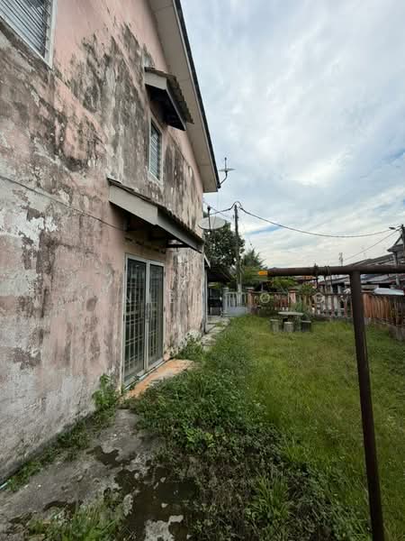 2-storey Terraced House for Sale in Taman Cahaya Masai (Pasir Gudang) - Daniel Yong - Exterior - PropertyGuru.com.my