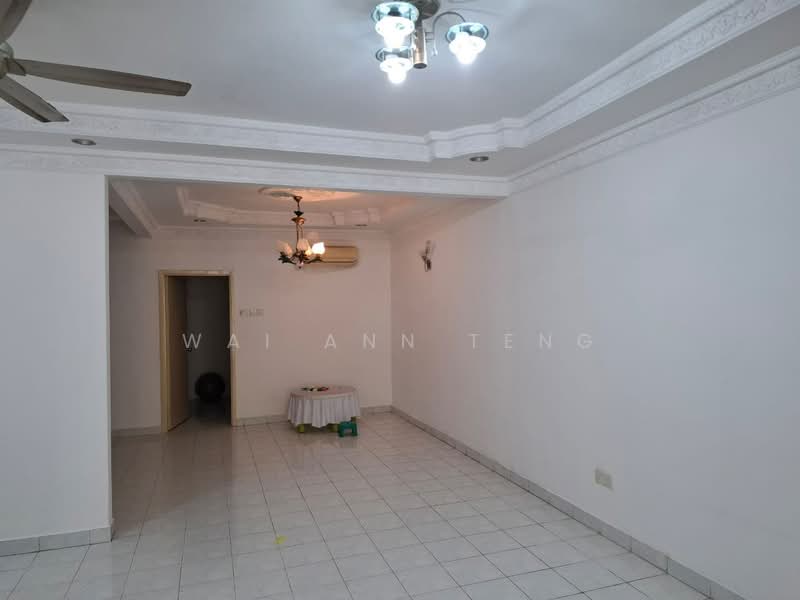 Rumah Teres 2-Tingkat untuk Disewa di Bandar Bukit Puchong (Puchong) - Wai Ann Teng - Living Room - PropertyGuru.com.my