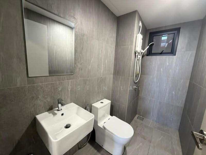 Kediaman Servis untuk Disewa di Savvy @ Riana Dutamas - Justin Lai - Bathroom - PropertyGuru.com.my