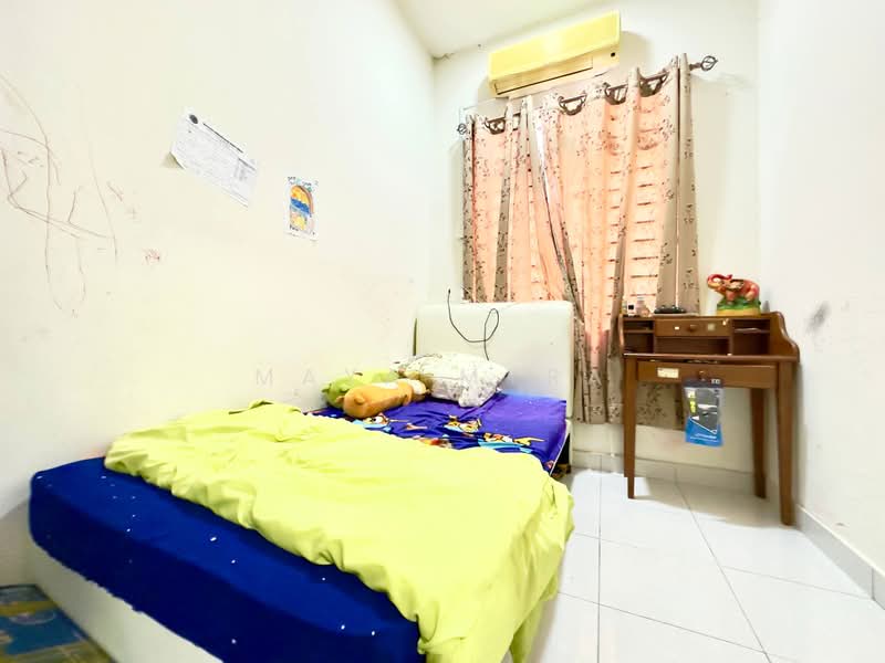 Rumah Teres untuk Dijual di Bandar Putera 2 (Klang) - Maya Myra - Bedroom - PropertyGuru.com.my