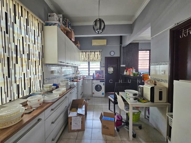 2-storey Terraced House for Sale in Putra Avenue (Subang Jaya) - Nobeille Chung - Kitchen - PropertyGuru.com.my