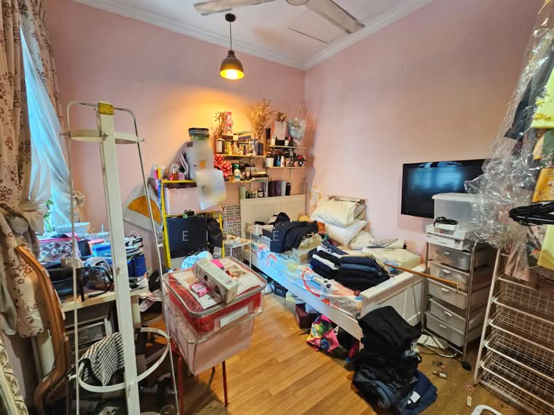 2-storey Terraced House for Sale in Putra Avenue (Subang Jaya) - Nobeille Chung - Bedroom - PropertyGuru.com.my