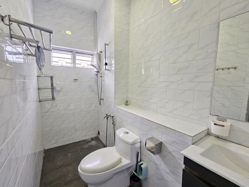 Rumah Teres 2-Tingkat untuk Dijual di Putra Heights (Subang Jaya) - Nobeille Chung - Bathroom - PropertyGuru.com.my