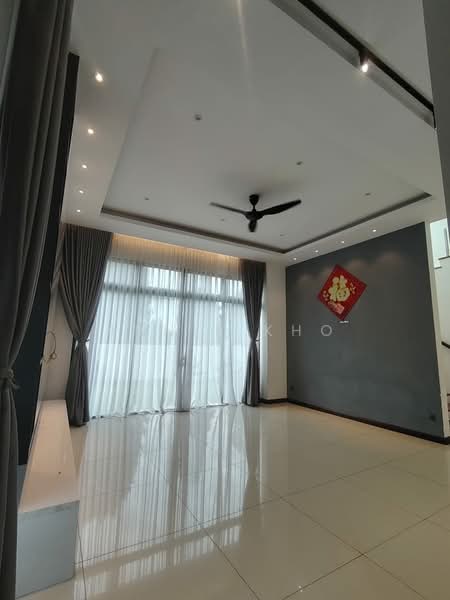 Bungalow House for Rent in Setia Alam (Selangor) - Annie Kho - Living Room - PropertyGuru.com.my