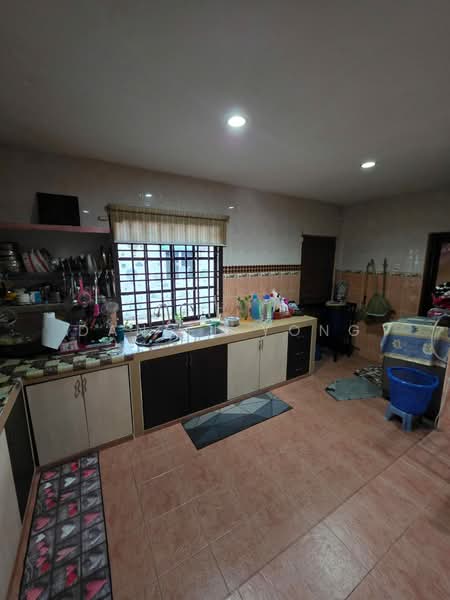 Rumah Teres 1-Tingkat untuk Dijual di Taman Rinting (Masai) - Daniel Yong - Kitchen - PropertyGuru.com.my