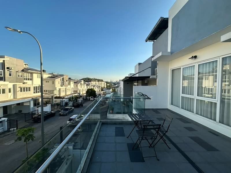 Rumah Teres 2-Tingkat untuk Disewa di Taman Melawati (Ulu Kelang) - Diren Tee - Balcony - PropertyGuru.com.my