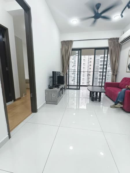 Kondominium untuk Dijual di Amberside @ Country Garden Danga Bay - Ee Fong Toh - Living Room - PropertyGuru.com.my