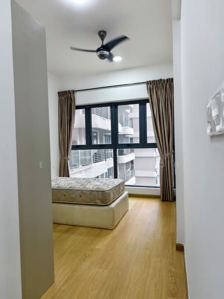 Kondominium untuk Dijual di Amberside @ Country Garden Danga Bay - Ee Fong Toh - Bedroom - PropertyGuru.com.my