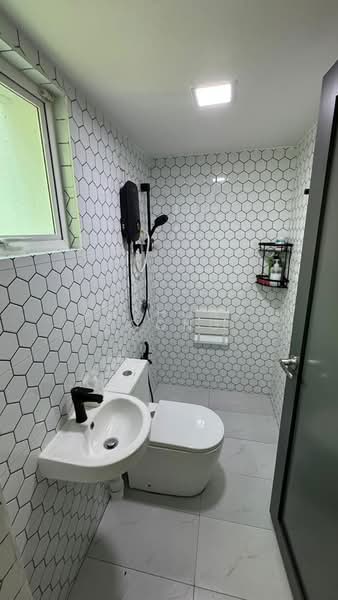 Semi-Detached House for Sale in Sunway Spk (Kuala Lumpur) - Anthony Foong - Bathroom - PropertyGuru.com.my