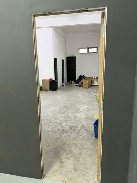 Shop for Rent in Dengkil (Selangor) - CRUZ TEO - Interior - PropertyGuru.com.my