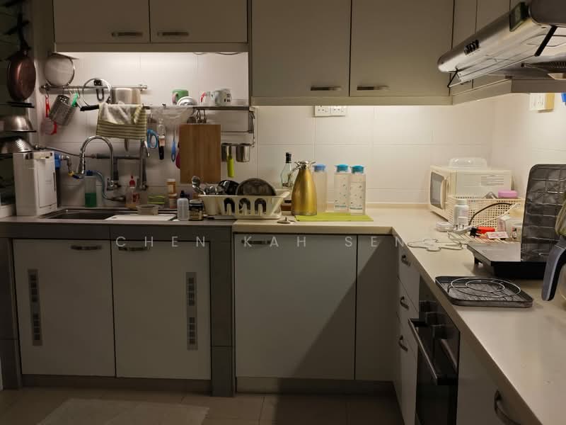 Condominium for Rent at Pantai Panorama Condominiums - Chen Kah Seng - Kitchen - PropertyGuru.com.my
