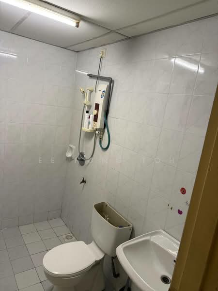 Apartment for Sale at Prima Regency - Ee Fong Toh - Bathroom - PropertyGuru.com.my