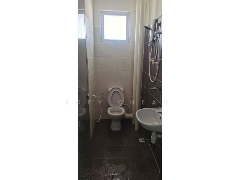 Apartment for Rent at The Rise Collection 3 - Joey Cheah - Bathroom - PropertyGuru.com.my