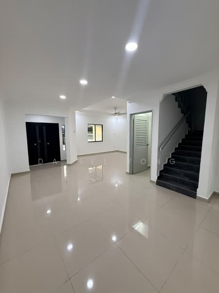 Rumah Teres 1-Tingkat untuk Dijual di Taman Skudai Baru (Skudai) - Daniel Yong - Living Room - PropertyGuru.com.my