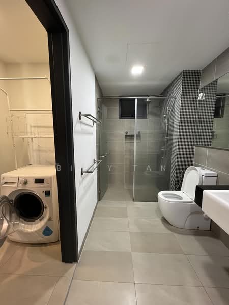 Apartment for Rent at V Residence Suites @ Sunway Velocity - Billy Tan - Bathroom - PropertyGuru.com.my
