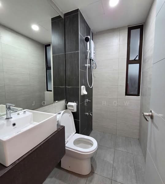 Kondominium untuk Disewa di Admiral Residences - Joanne How - Bathroom - PropertyGuru.com.my