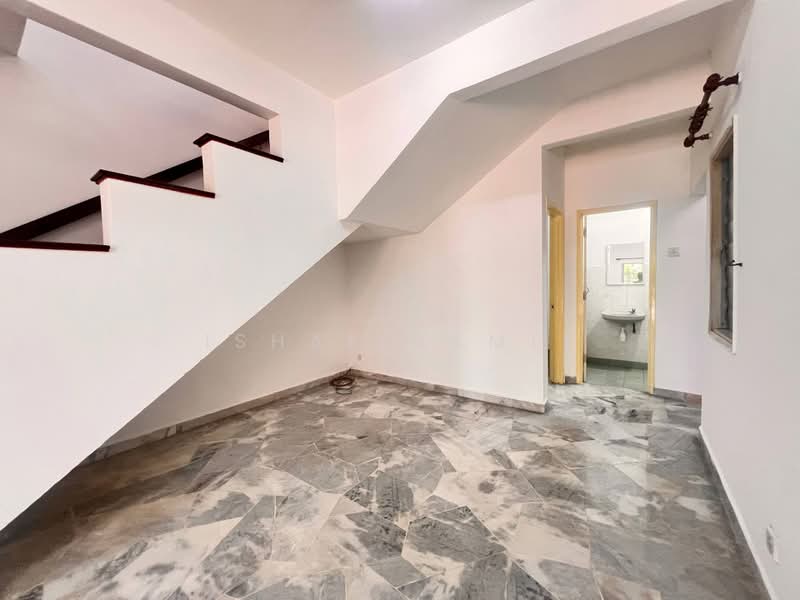 Rumah Teres 2-Tingkat untuk Dijual di Usj 22 (Subang Jaya) - Ishak Ramli - Interior - PropertyGuru.com.my