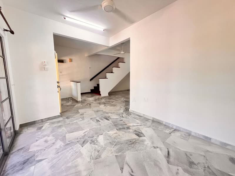 Rumah Teres 2-Tingkat untuk Dijual di Usj 22 (Subang Jaya) - Ishak Ramli - Interior - PropertyGuru.com.my