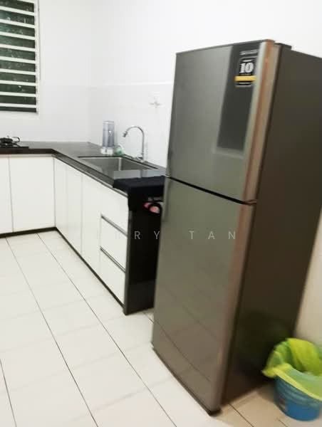 Kondominium untuk Disewa di The Oasis - Jerry Tan - Kitchen - PropertyGuru.com.my