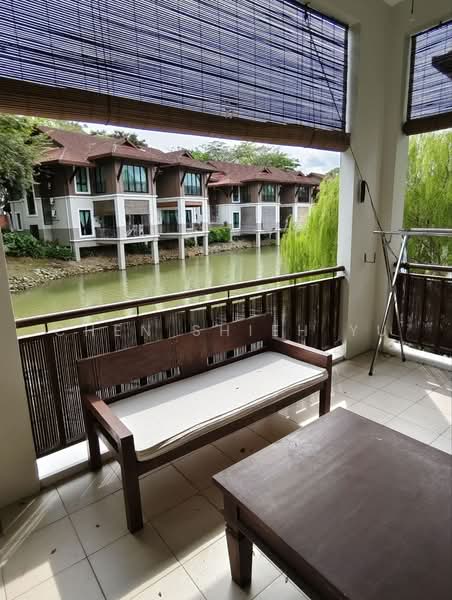 Semi-Detached House for Sale in Leisure Farm (Gelang Patah) - Chen Shieh Yu - Balcony - PropertyGuru.com.my