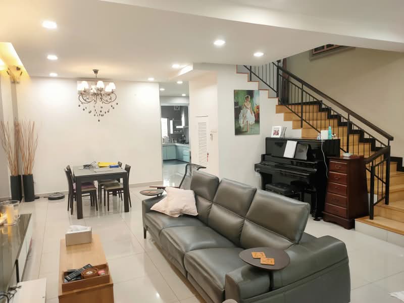 Rumah Teres 2-Tingkat untuk Dijual di Bandar Kinrara Seksyen 5 (Bandar Kinrara) - Leon Lee - Living Room - PropertyGuru.com.my