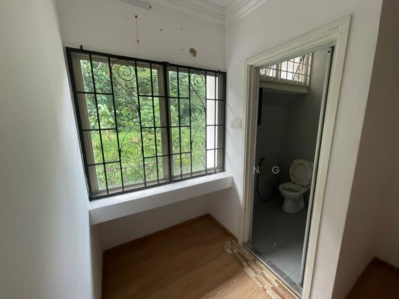 Bungalow House for Rent in Ampang Jaya (Ampang) - Sally Wong - Bathroom - PropertyGuru.com.my