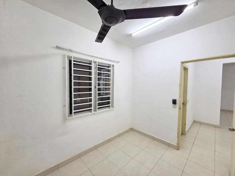 Apartment for Sale at De Bayu - Nazrin Hakimin - Interior - PropertyGuru.com.my