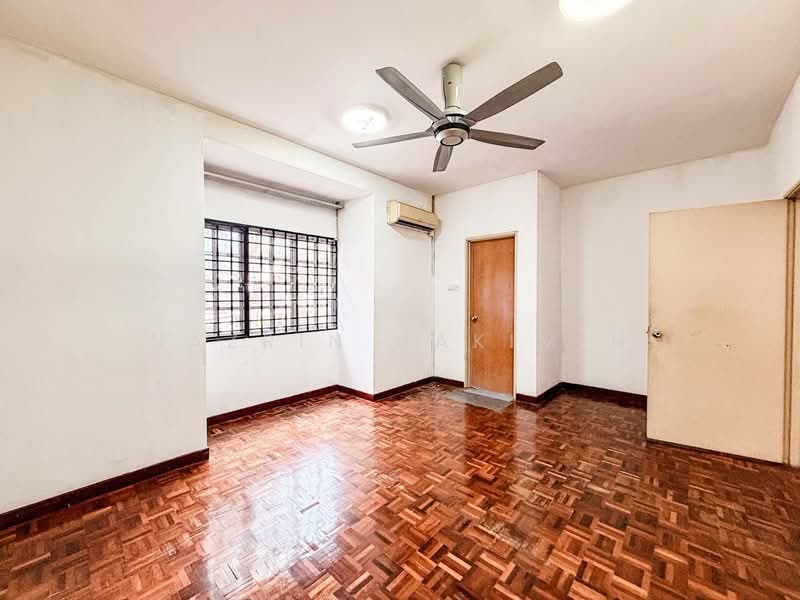 Terraced House for Sale in Templer Heritage (Rawang) - Nazrin Hakimin - Interior - PropertyGuru.com.my