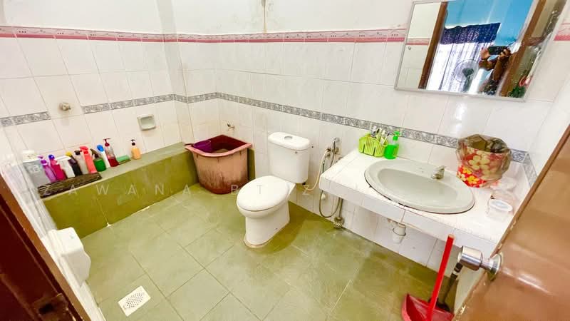Rumah Teres 2-Tingkat untuk Dijual di Bangi (Selangor) - Zawana BT Zaidi Ana - Bathroom - PropertyGuru.com.my