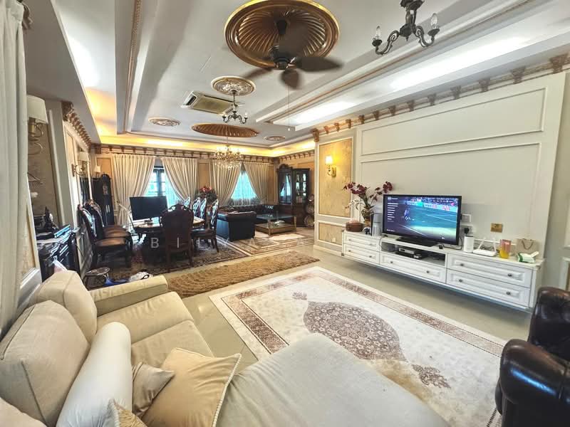 Bungalow House untuk Dijual di Kepong (Kuala Lumpur) - BILYA ARIFF - Living Room - PropertyGuru.com.my