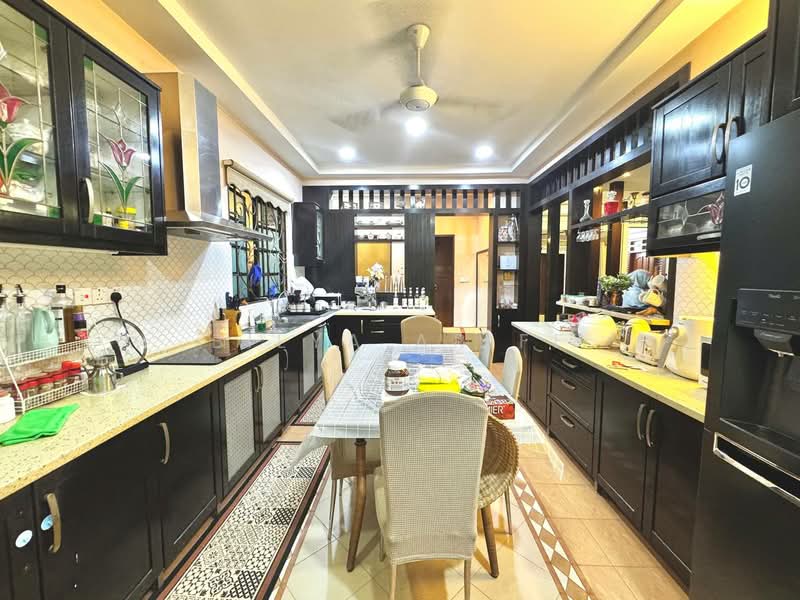 Bungalow House untuk Dijual di Kepong (Kuala Lumpur) - BILYA ARIFF - Kitchen - PropertyGuru.com.my