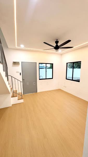Rumah Teres 2-Tingkat untuk Dijual di Taman Daiman Jaya (Kota Tinggi) - Marcus Tey - Living Room - PropertyGuru.com.my