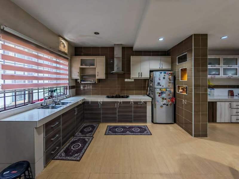 Terraced House for Sale in Bandar Baru Nilai (Nilai) - Nazrin Hakimin - Kitchen - PropertyGuru.com.my
