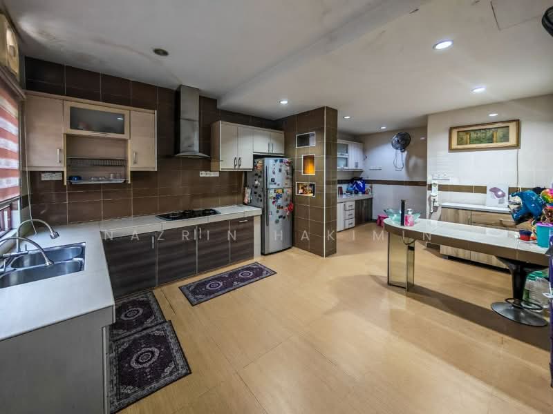 Terraced House for Sale in Bandar Baru Nilai (Nilai) - Nazrin Hakimin - Kitchen - PropertyGuru.com.my
