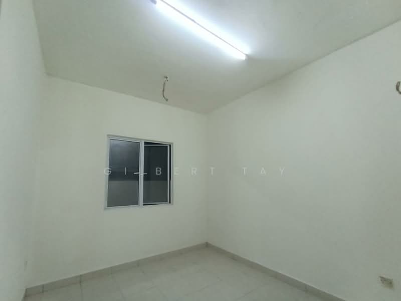 Kediaman Servis untuk Dijual di Koi Kinrara - Gilbert Tay - Interior - PropertyGuru.com.my