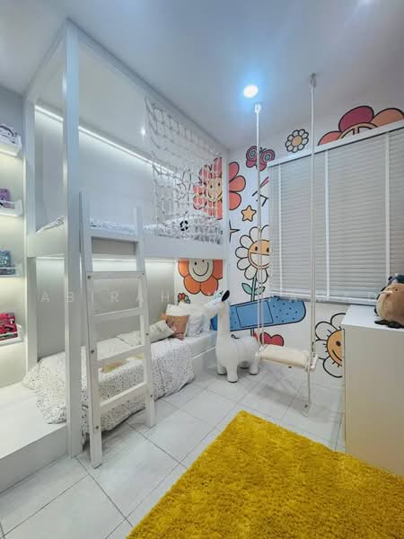 Kediaman Servis untuk Dijual di Sentrio Residences @ Senai - Sabirah Mohamad - Bedroom - PropertyGuru.com.my