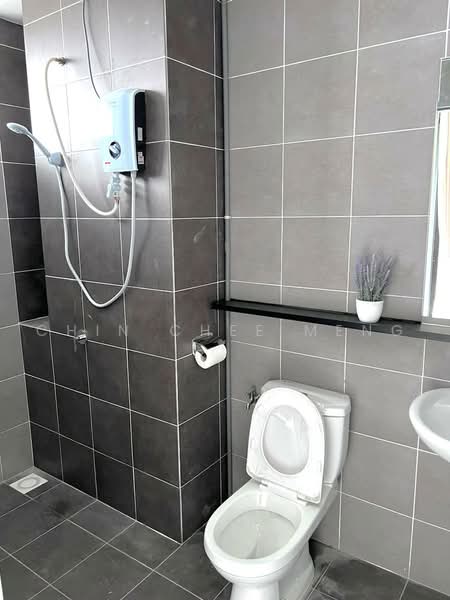 Kediaman Servis untuk Disewa di The Netizen - Chin Chee Meng - Bathroom - PropertyGuru.com.my